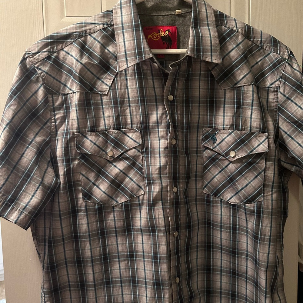 Vintage Rodeo brand. Blue and Gray Casual Button Down Shirt with Classic Design